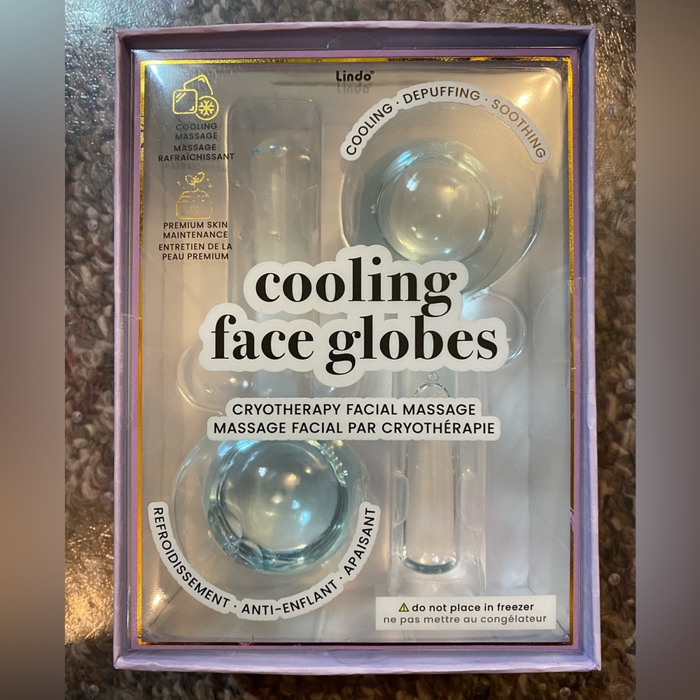 CLOSE OUT SALE!! NWOT Cooling Face Globes